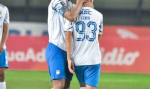 Kalah 1-3 Dari Madura United, Pelatih Robert Alberts: Ambil Nilai Positifnya