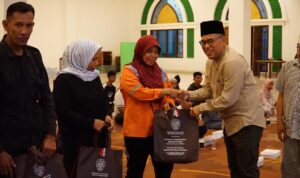 Hari Keempat Ramadhan, Pj Bupati PPU Santap Sahur Bareng Pasukan Orange