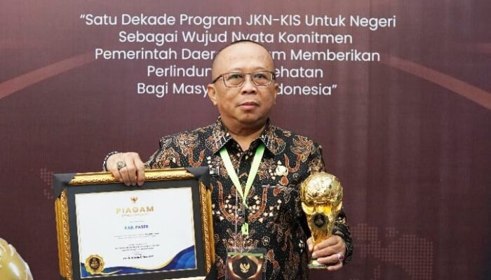 Pemkab Paser Sabet UHC Awards 2024 karena Program JKN Capai 100 Persen