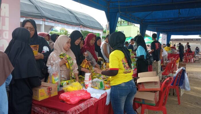 Pangan Murah Pemkot Bontang Jelang Idulfitri Disambut Antusias Warga