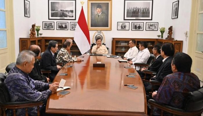 Presiden Prabowo Kumpulkan 8 Konglomerat, Bahas Masa Depan Ekonomi Nasional