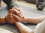 Viral Grup Inses ‘Fantasi Sedarah’ di Facebook, Inilah Bahaya yang Mengintai Akibat Hubungan Sedarah