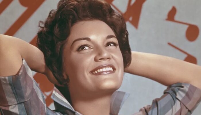 Lirik dan Terjemahan Lagu Pretty Little Baby – Connie Francis yang Viral di TikTok, Dirilis 63 Tahun Lalu