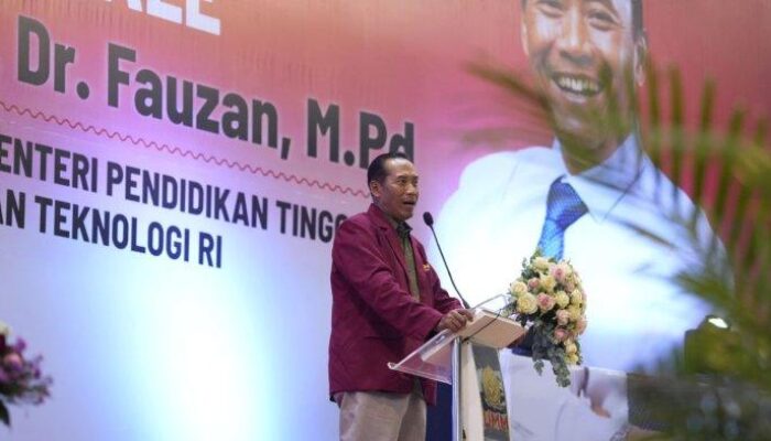 Wamendikti Prof Fauzan ke Balikpapan Kaltim, Kritik Pedas Perguruan Tinggi Hasilkan Sarjana Generik