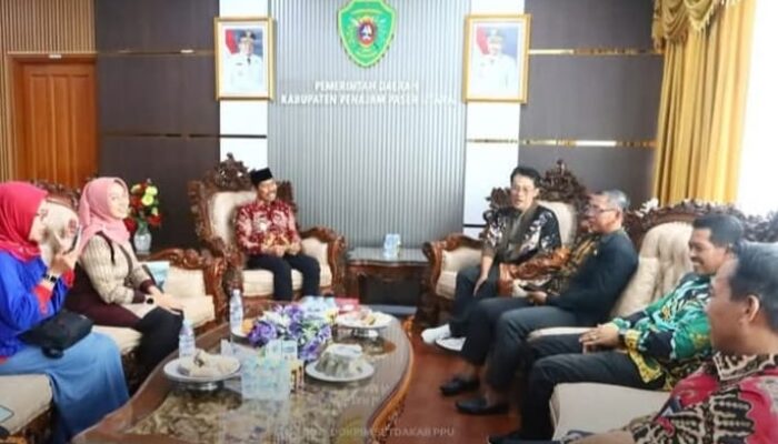 Wabup Abdul Waris Dorong Inovasi Batik dan UMKM PPU Lewat Kolaborasi dengan Yogyakarta‎