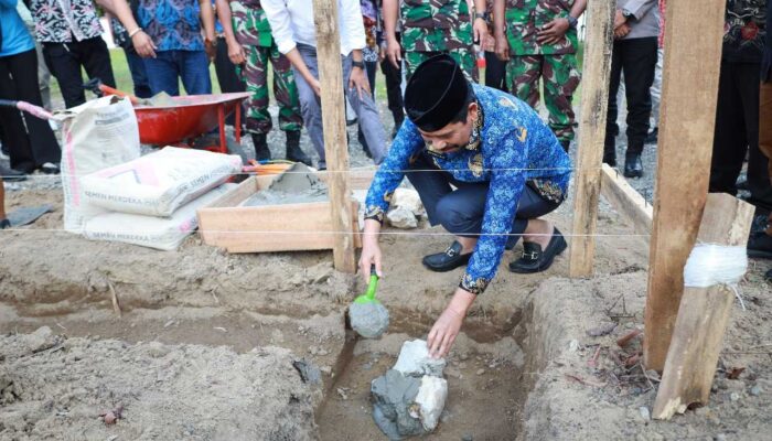 Wabup PPU Letakkan Batu Pertama Gerai KopDes Merah Putih di Giripurwa