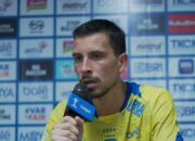 Efek Timnas? Thom Haye Langsung Ngamuk di Laga Persib Bandung vs PSBS di Super League