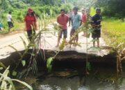 Jalan Utama Siluq Ngurai Kutai Barat-Samarinda Ambles, Tergerus Aliran Sungai Gosi