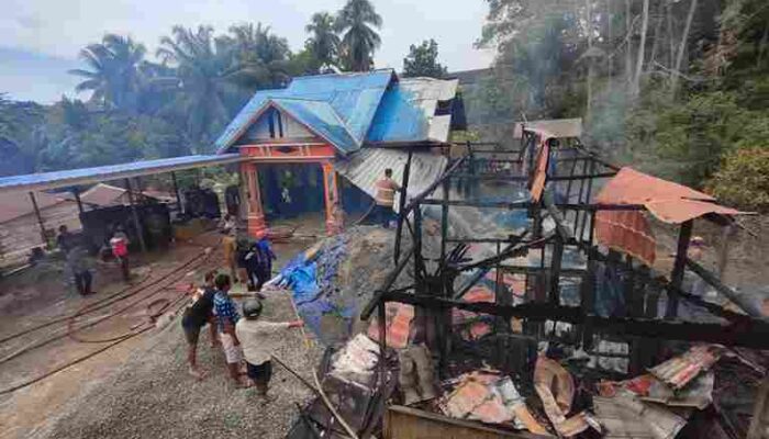 Api Ludeskan Rumah Kayu Warga Sukaraja, Enam Jiwa Kehilangan Tempat Tinggal