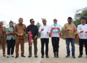 Gubernur Harum Resmikan Jalan Tering–Ujoh Bilang, Perkuat Akses Kutai Barat–Mahakam Ulu