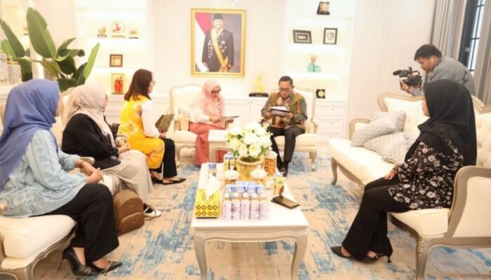 Wagub Kaltim Ajak Warga Nonton Bareng Kick-Off Piala Dunia 2026 di Stadion GKO Sempaja