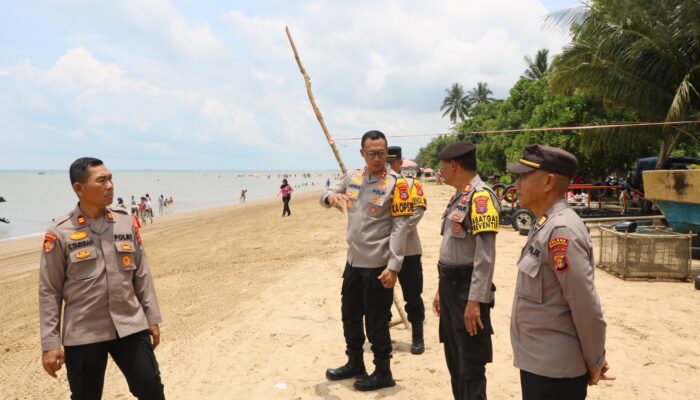 Pantau Pantai Corong hingga Nipah-Nipah, Kapolres Pastikan Libur Lebaran PPU Kondusif