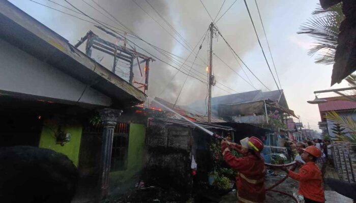 Kebakaran BTN KM 4 Penajam, 3 Rumah Terdampak
