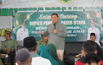 Safari Jumat di Labangka Barat, Bupati Mudyat Noor Serap Aspirasi Petani dan Warga