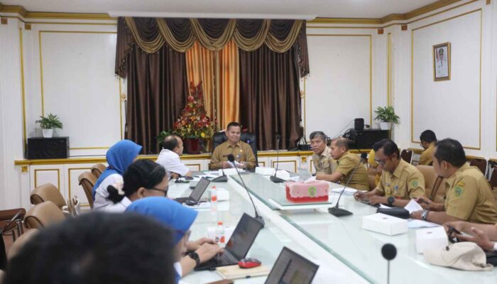 Sekda PPU Tohar Evaluasi JKN, Tegaskan Dokter RSUD RAPB Prioritaskan Pelayanan Masyarakat