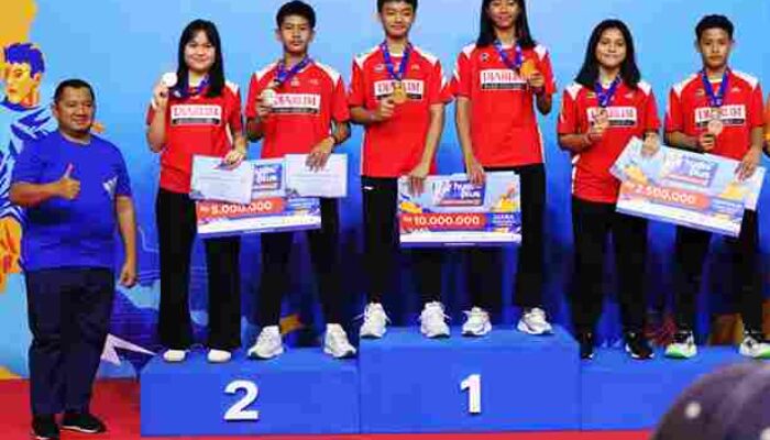 Mudyat Noor Tutup Sirnas B Kaltim 2026, Tegaskan Pentingnya Regenerasi Atlet Bulu Tangkis‎