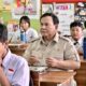 Makan Bersama Siswa, Prabowo Pastikan Program MBG Berjalan Optimal‎