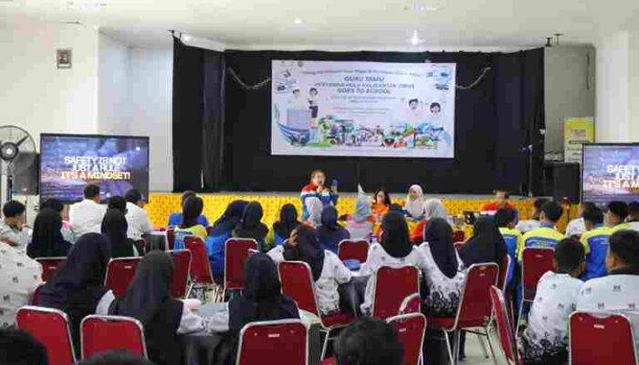 Melalui Program Guru Tamu, PT Pertamina Hulu Kalimantan Timur Dukung Peningkatan Kapasitas dan Daya Saing Generasi Muda Penajam Paser Utara