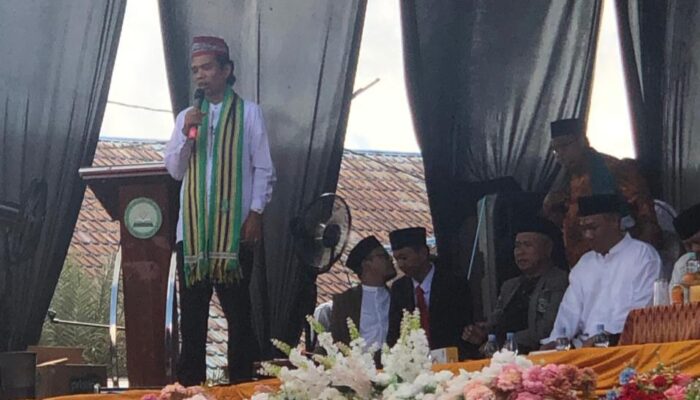 Tabligh Akbar Harlah ke-34 PP Assalam Hadirkan Ustaz Abdul Somad, Pemkab Kutai Barat Tegaskan Komitmen Dukung Pendidikan Pesantren