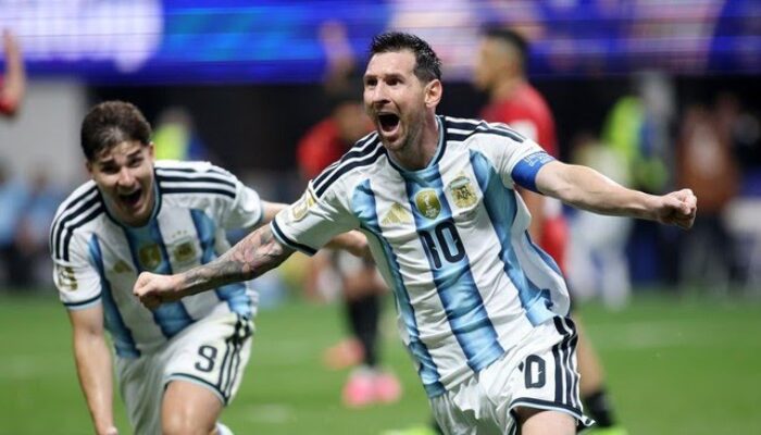 Comeback Gila! Argentina Bangkit dari Tertinggal Dua Gol, Singkirkan Mesir 3-2 dan Melaju ke Perempatfinal