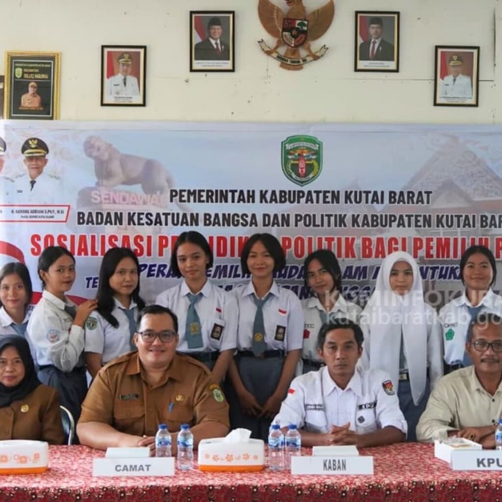 Kesbangpol Kubar Edukasi Pemilih Pemula, Dorong Generasi Muda Cerdas dan Kritis