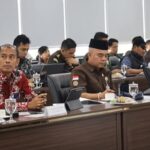 Asisten II PPU Hadiri Rakor Tindak Lanjut Penertiban Bukit Tengkorak